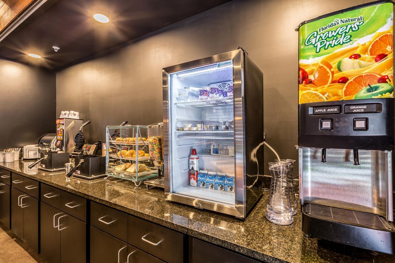 Cobblestone Hotel & Suites Hartford Dış mekan fotoğraf