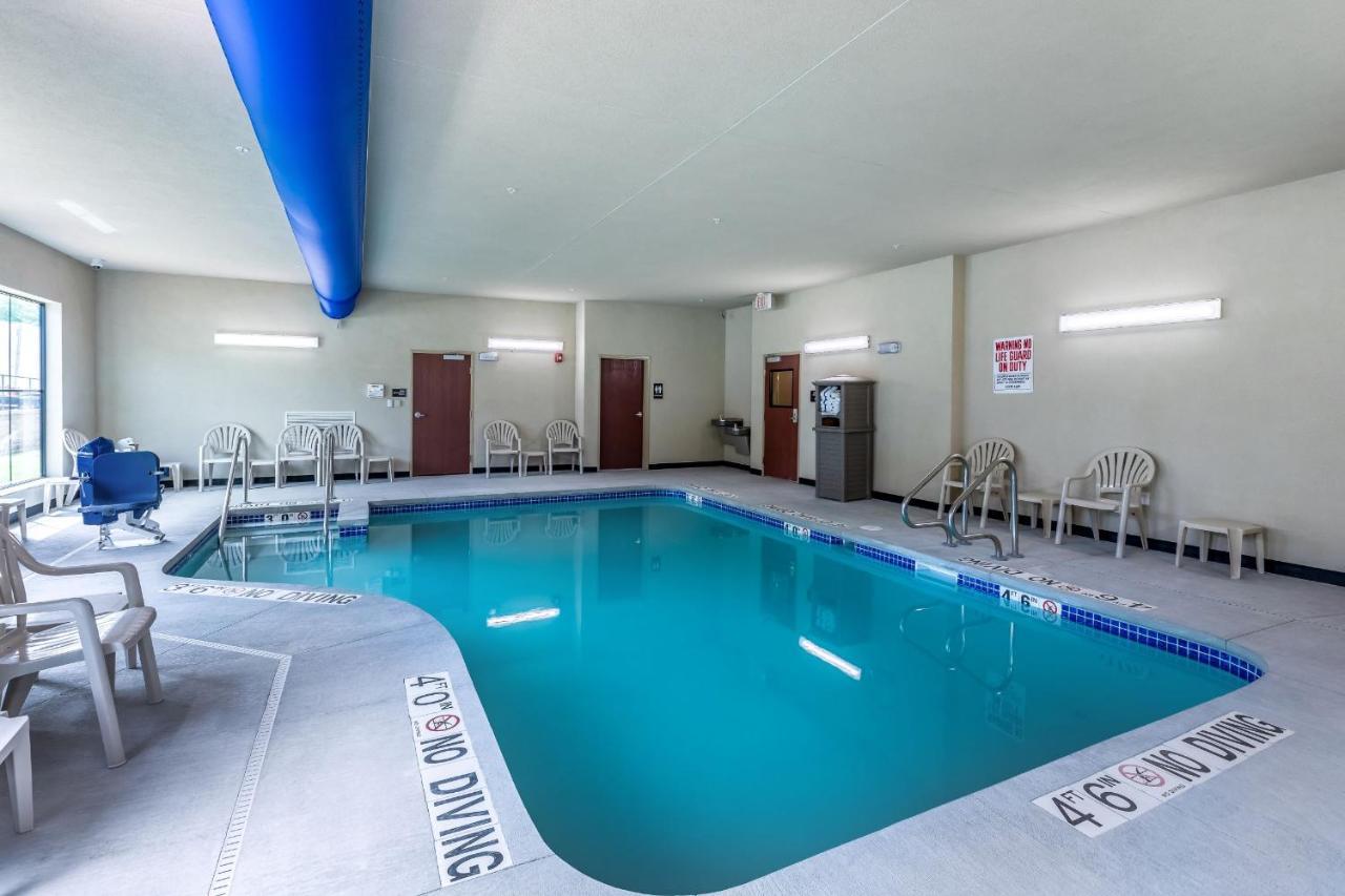 Cobblestone Hotel & Suites Hartford Dış mekan fotoğraf