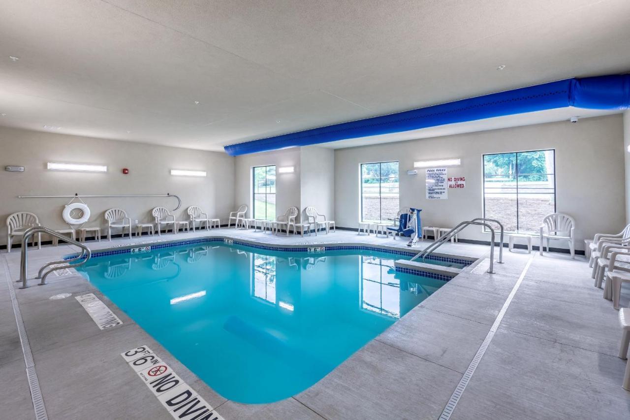 Cobblestone Hotel & Suites Hartford Dış mekan fotoğraf